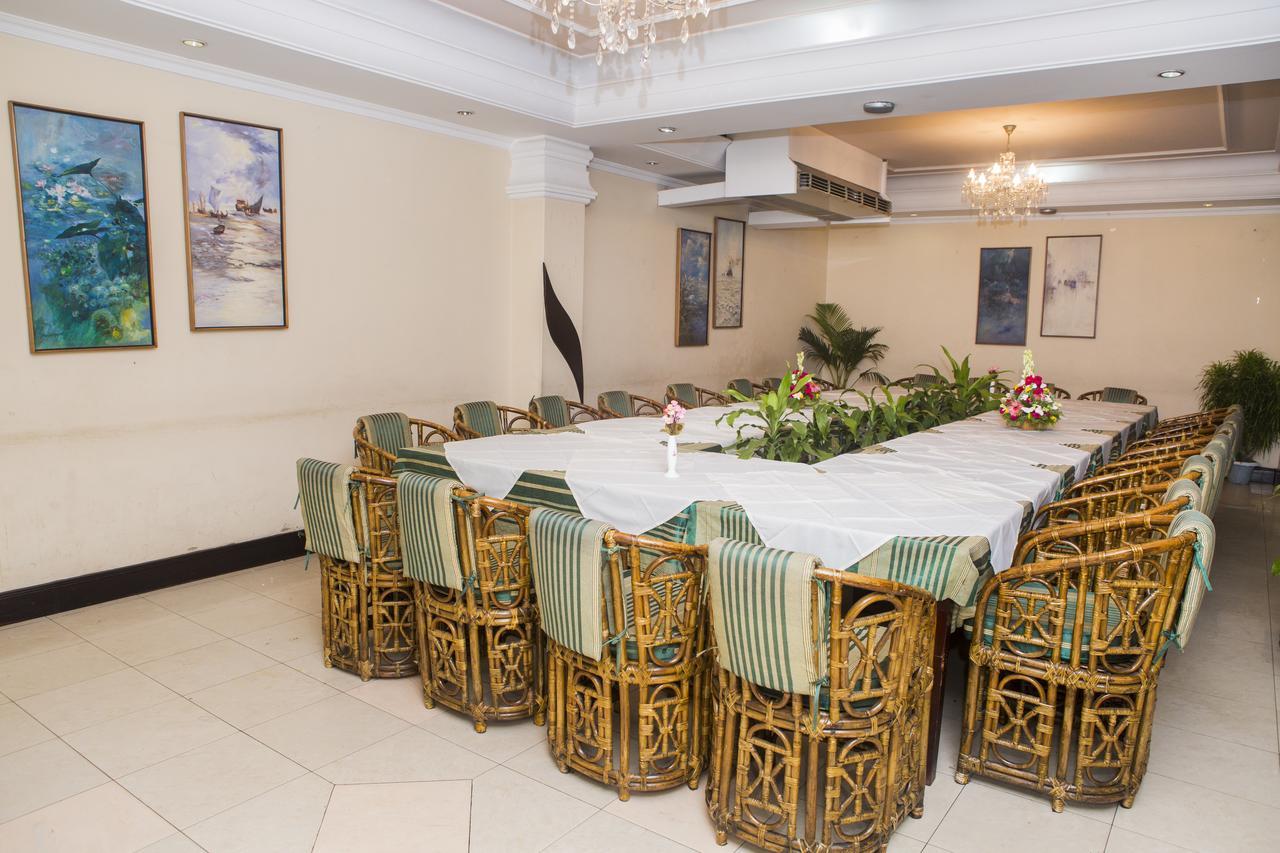 Meridian Hotel & Restaurant Dakhin Kattali Экстерьер фото